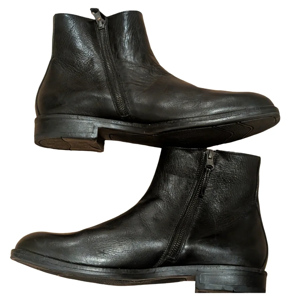 Donald Pliner Pavel Chelsea Ankle Boots Size 8.5